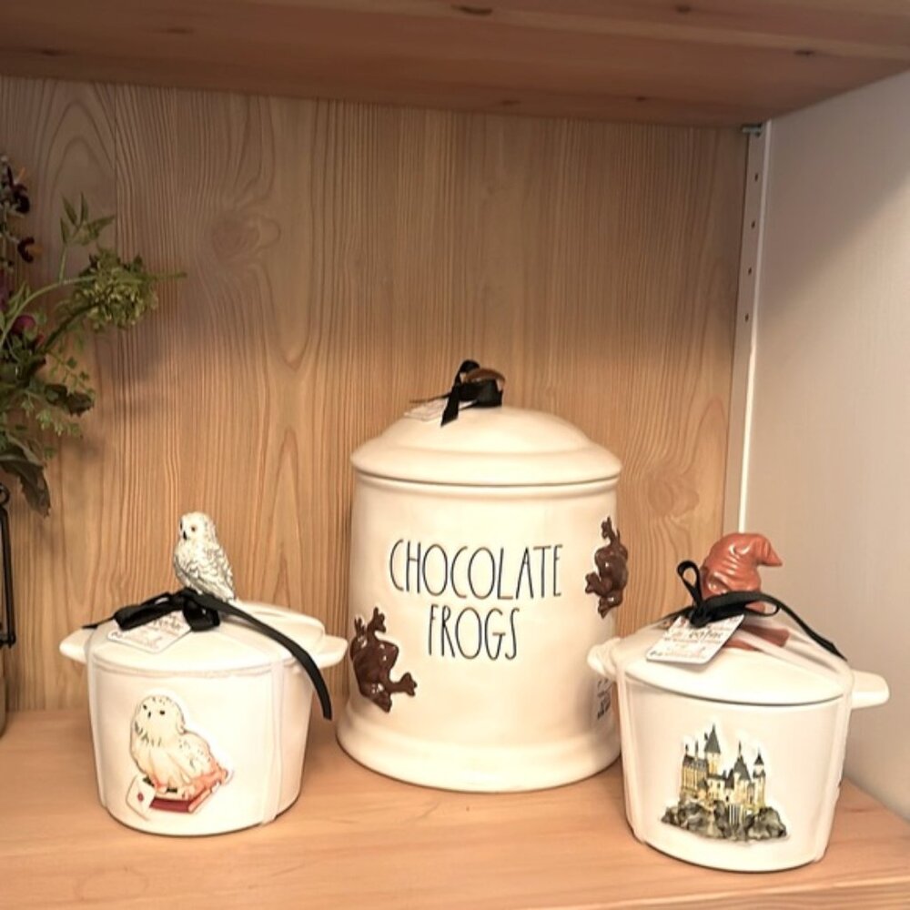 Rae Dunn Harry Potter Chocolate Frogs large Canister and 2 mini bakers Hogwarts